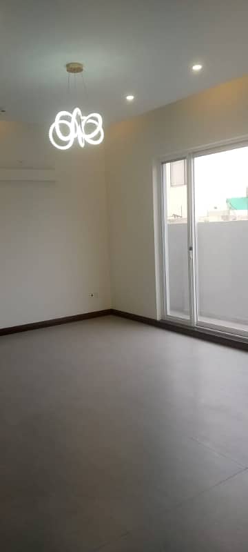 MODREN 1 KANAL HOUSE FOR SALE IN PHASE 6 2