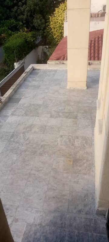 10 MARLA BRAND NEW HOUSE FOR RENT IN DHA PHASE 4 14