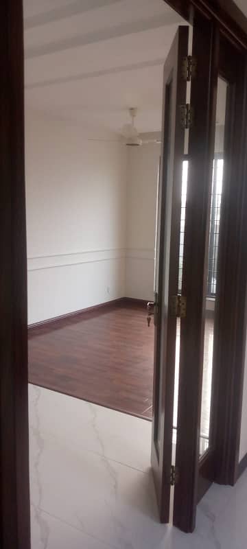 10 MARLA BRAND NEW HOUSE FOR SALE IN DHA PHASE 7 11