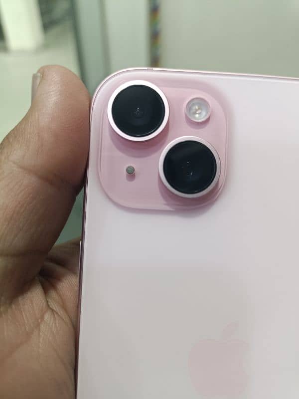 iphone 15 baby pink Full box 128gb 99 B/H10/10 3