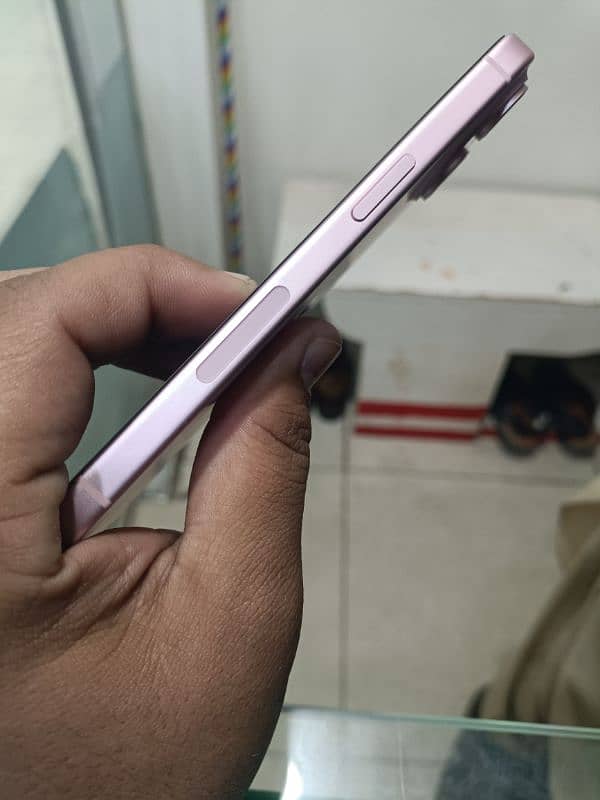 iphone 15 baby pink Full box 128gb 99 B/H10/10 5