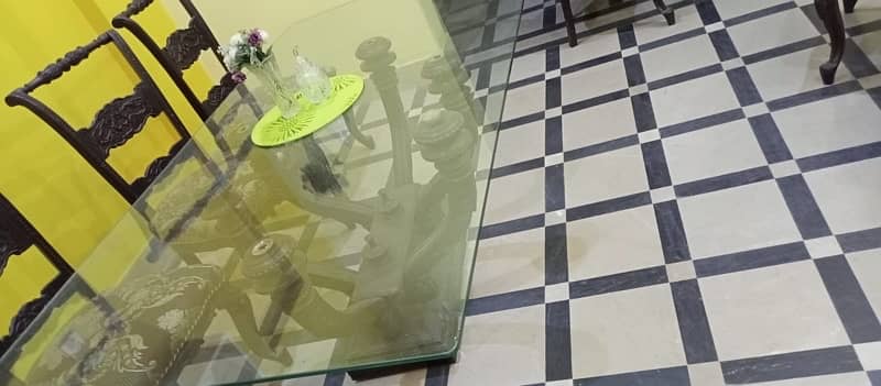 Dining table for sale 4