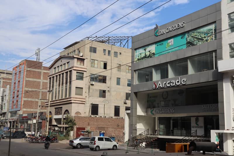 Ideal 4500sqft Floor Available For Rent For Restaurant, Cooperate Office at Kohinoor City Jarranwala Road Faisalabad 10