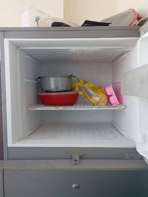 Refrigerator for sale 2