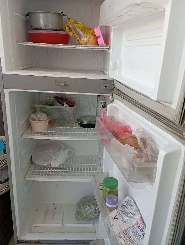 Refrigerator for sale 3