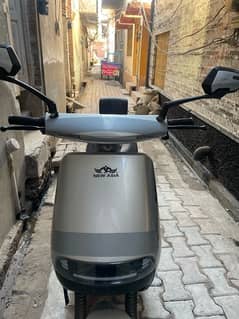 New asia electric scootey