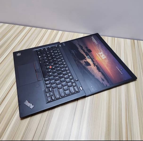 Lenovo Thinkpad T14 Ryzen 7 5850u octacore processoer 2