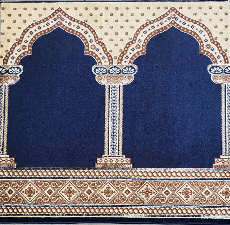 Janamaz/ prayer carpet /prayers mat /jaynamaz/ imported janamaz 0