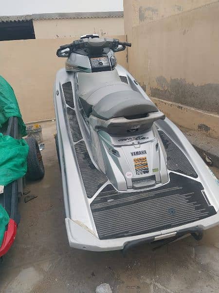 yamaha jetski boat 0