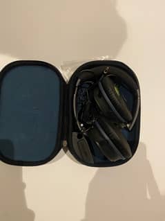 Bose QuietComfort 25 Acoustic Noise Cancelling Headphones