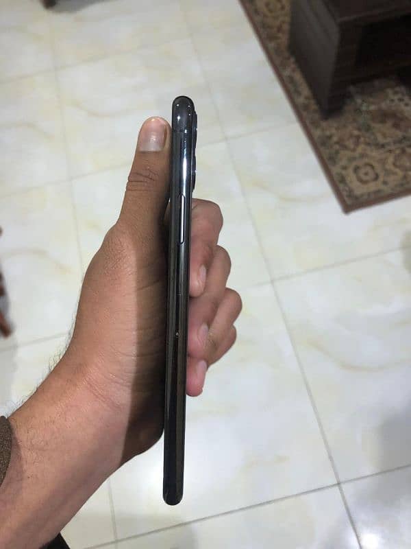 iPhone 11 pro max JV for sale 97 health battery 1