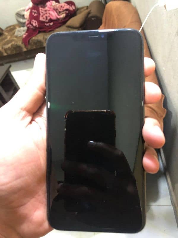 iPhone 11 pro max JV for sale 97 health battery 4