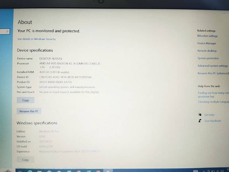 Hp AMD Laptop 4GB / 128 GB Raseon 3 3