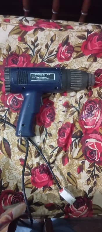 heatgun for sell all okay condition 10/8 100% ok hai 1