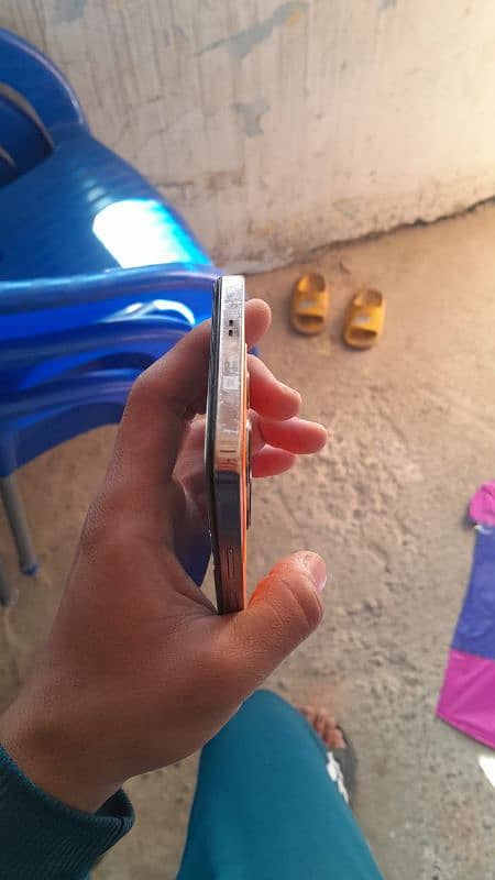 infinix note 30 8+8/256gb 5