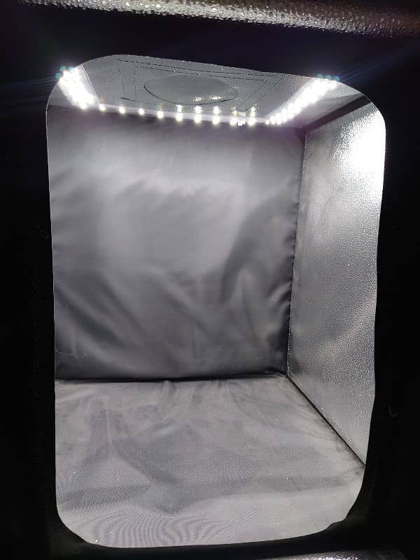 Light Box portable photo studio 1