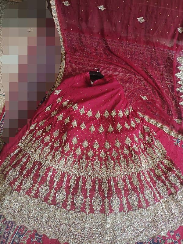 bridal lehenga for sale in v good condition 2