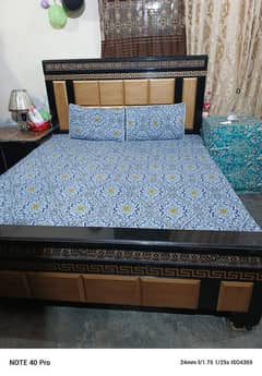 king size bed with dressing table almari show case