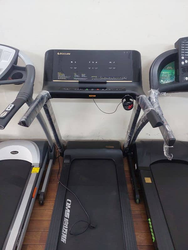 Treadmills / Running Machine / Elleptical  / Spinning bike / Gym cycle 1