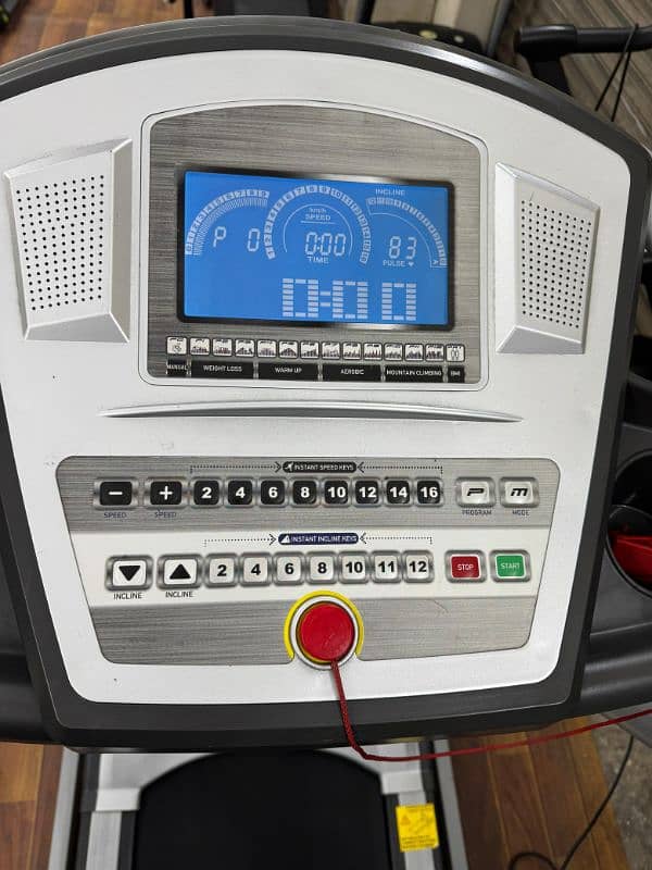 Treadmills / Running Machine / Elleptical  / Spinning bike / Gym cycle 16