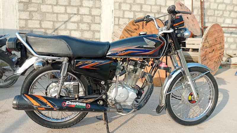 Honda CG 125 Black 18/19 Model 0