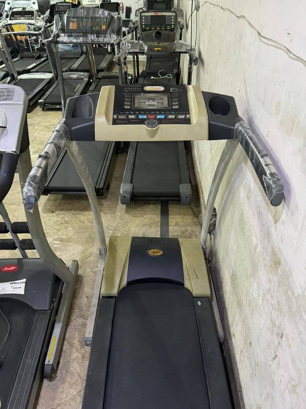 Treadmills / Running Machine / Elleptical  / Spinning bike / Gym cycle 1