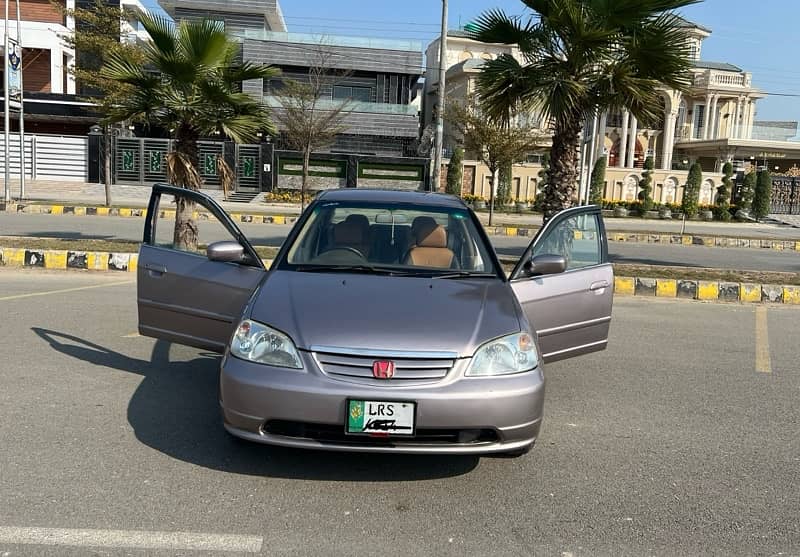 Honda Civic Automatic 2004 OriginlCnditnBtrtn City,Corolla,Cultus,Alto 2