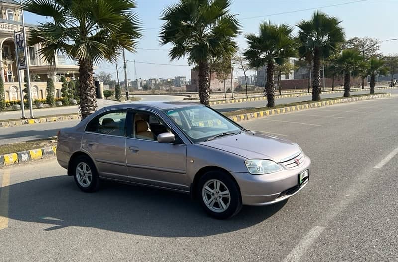 Honda Civic Automatic 2004 OriginlCnditnBtrtn City,Corolla,Cultus,Alto 6