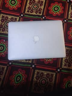 MacBook