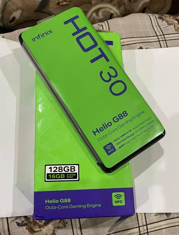 Infinix Hot 30 16/128 0