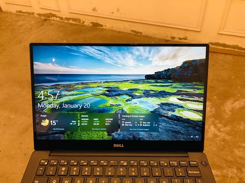 Dell XPS 13 9350 core i7 1