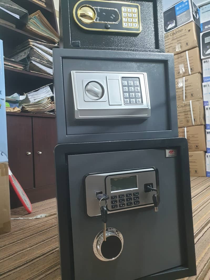 security locker, Cash Counting Machine with Fake Note Detection 1