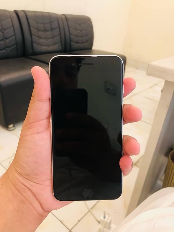 iphone 7plus 128gb PTA 2