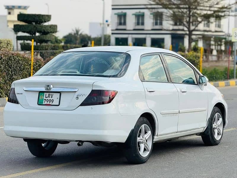 Honda City IDSI 2004 6