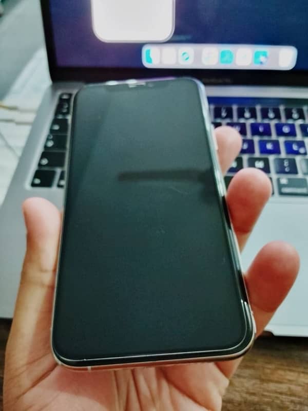 Iphone 11 pro pta approved 1