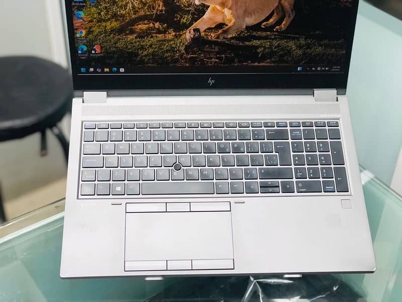 HP Z Book Firefly G7 2