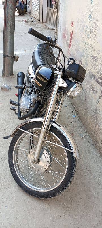 Honda 125 self start 1