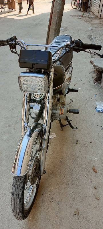 Honda 125 self start 6