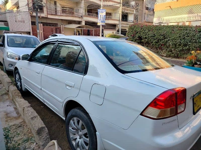 Honda Civic EXi 2004 2