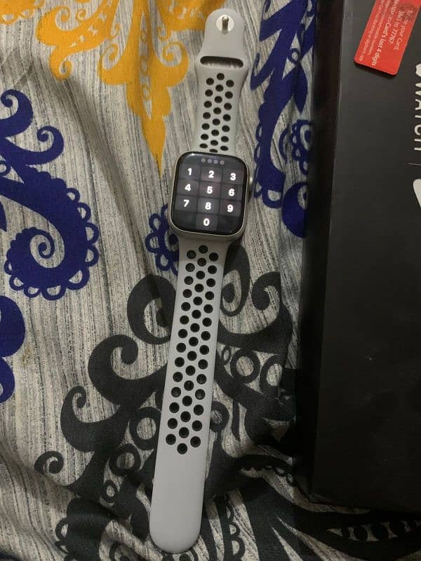 apple watch series 7 nike edition 0