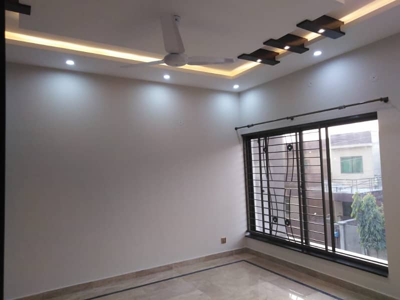 1 kanal upper portion for rent 4