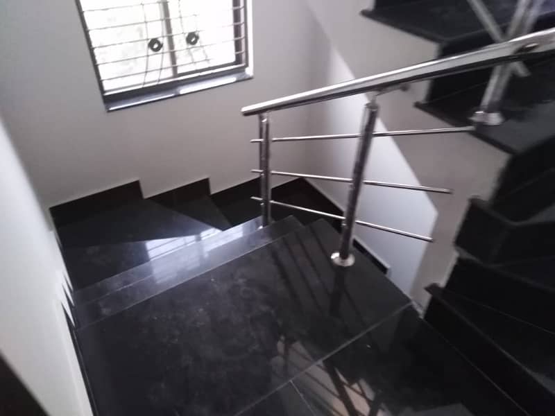 1 kanal upper portion for rent 15