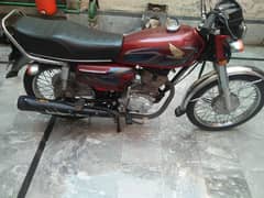 Honda 125 2022 model only 3500 Driven with PPF