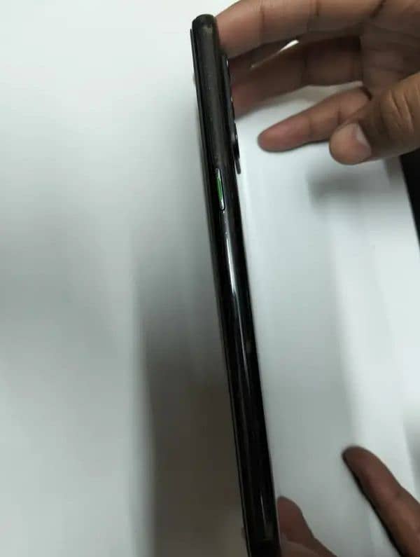 Oppo Reno 6 with complete box for sale 3