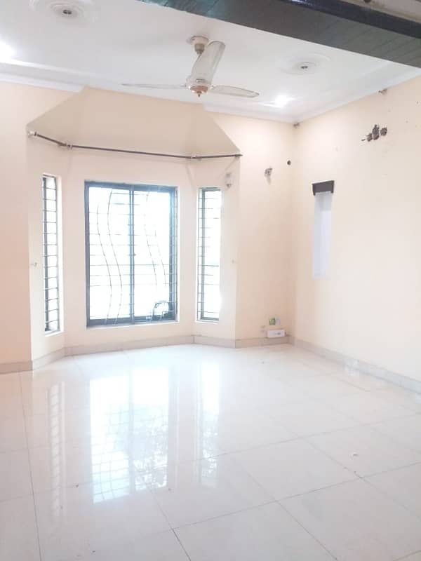 10 Marla Like New House Upper Portion For Rent In Shaheen Block Bahria Town Lahore 1