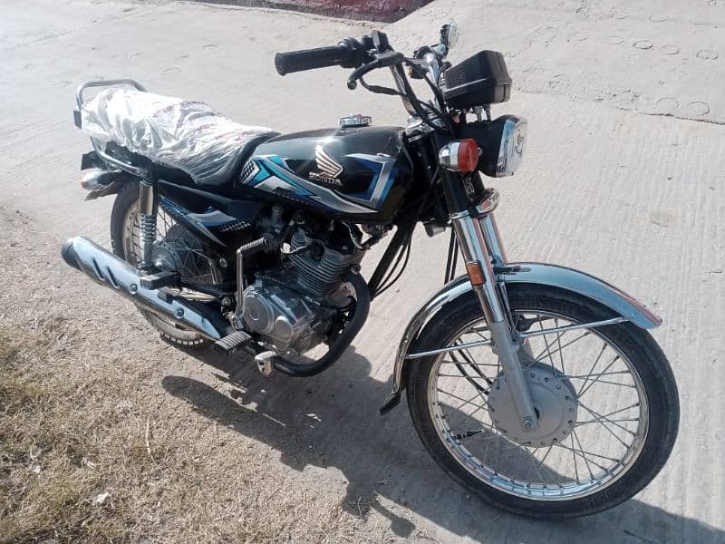 honda125 total 4800 chala hai 2024 model 2