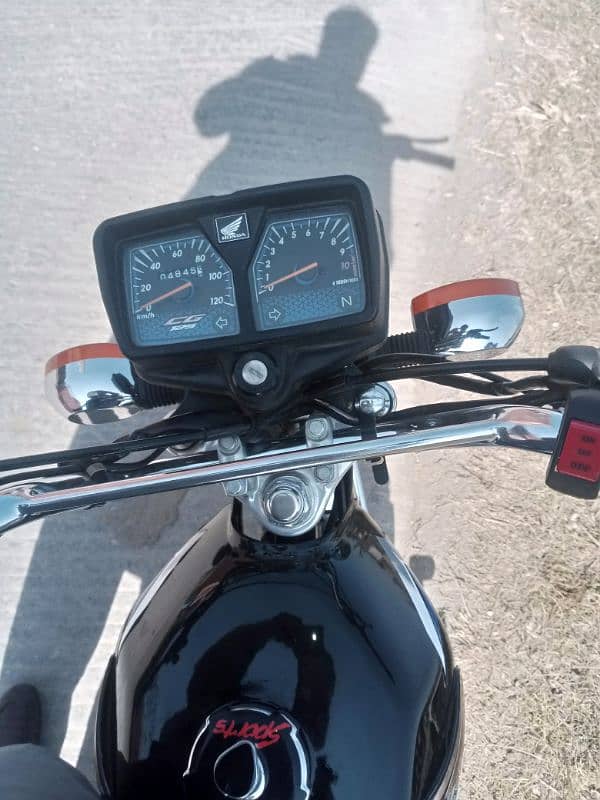 honda125 total 4800 chala hai 2024 model 6