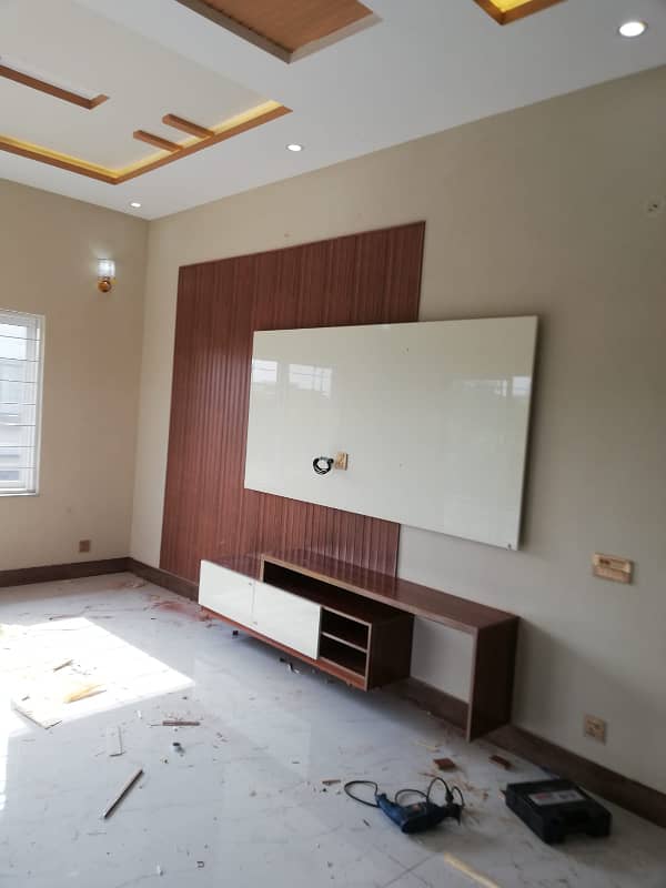 10 Marla Like New House For Rent In Sector C Gulbahar Block Bahria Town Lahore 2