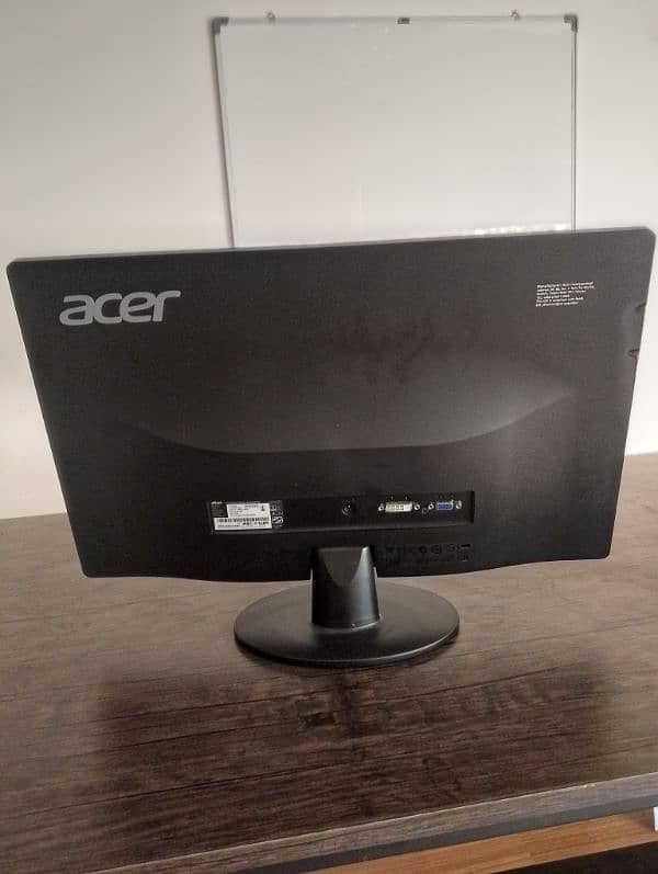 Acer 23" LCD Monitor 1