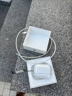 Apple airpods pro 2nd Gen